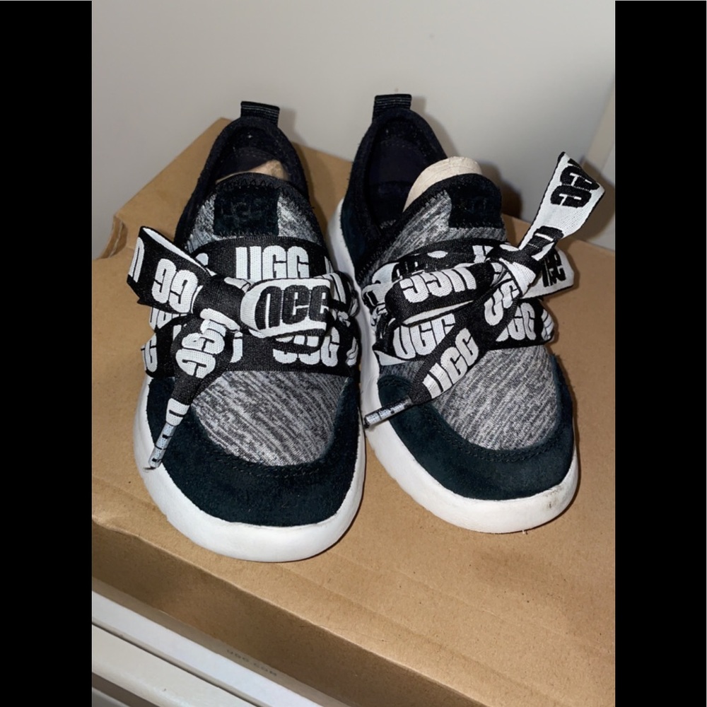 Ugg Sneakers